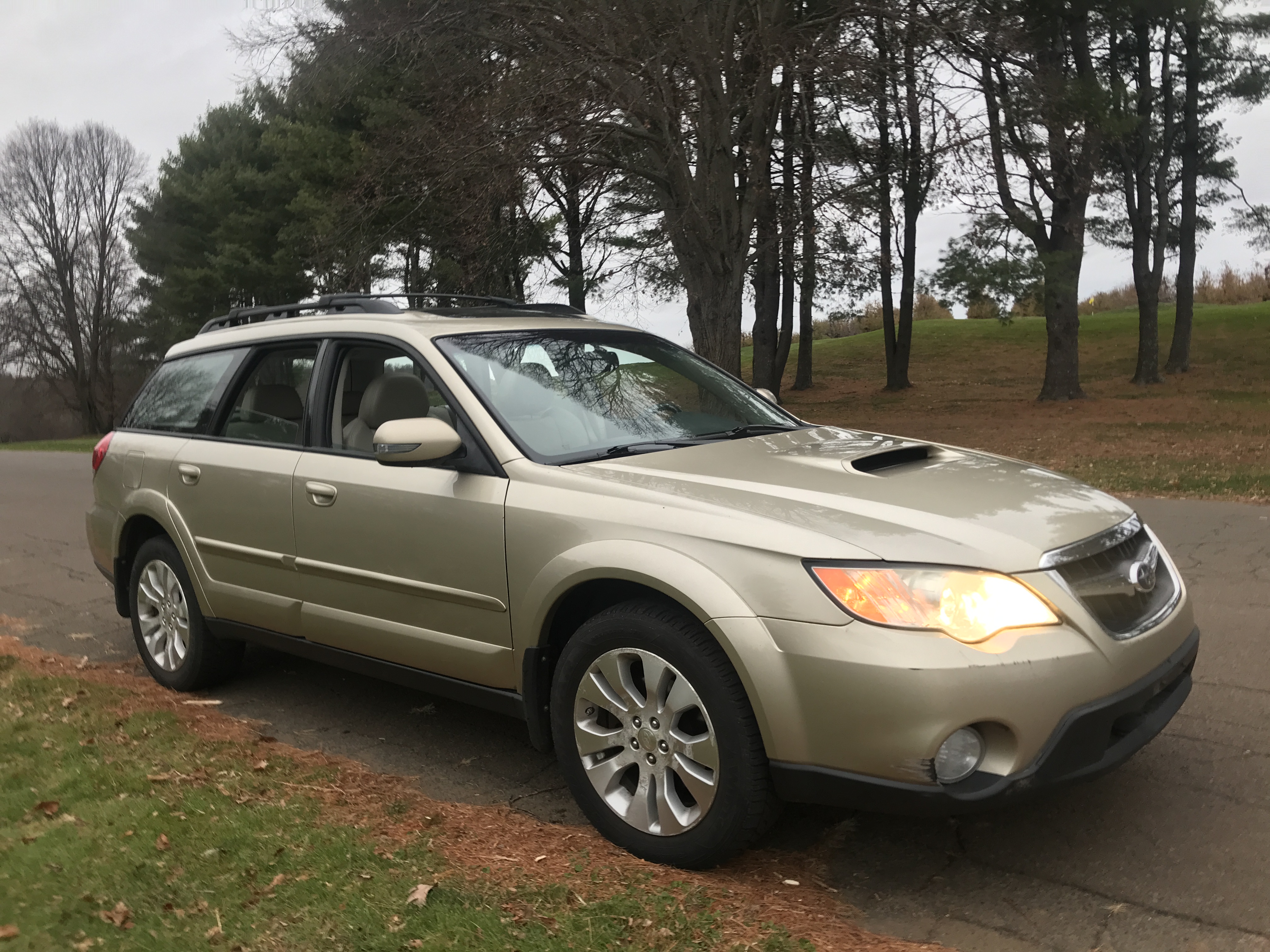 2008 Subaru Outback 2.5XT Limited, EJ255 turbo boxer, full-time symmetrical AWD, 5-speed manual One Owner 71K low mileage — photo 14
